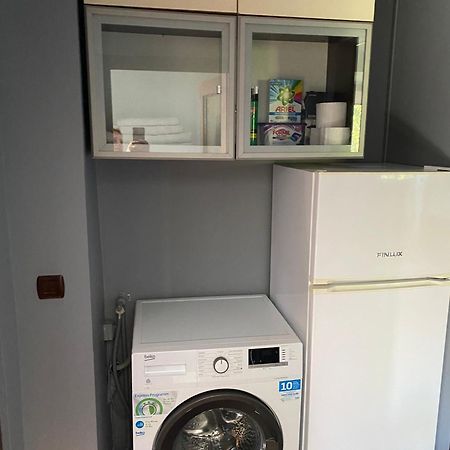 Comfort Home Apartment 2 Петрошани Экстерьер фото