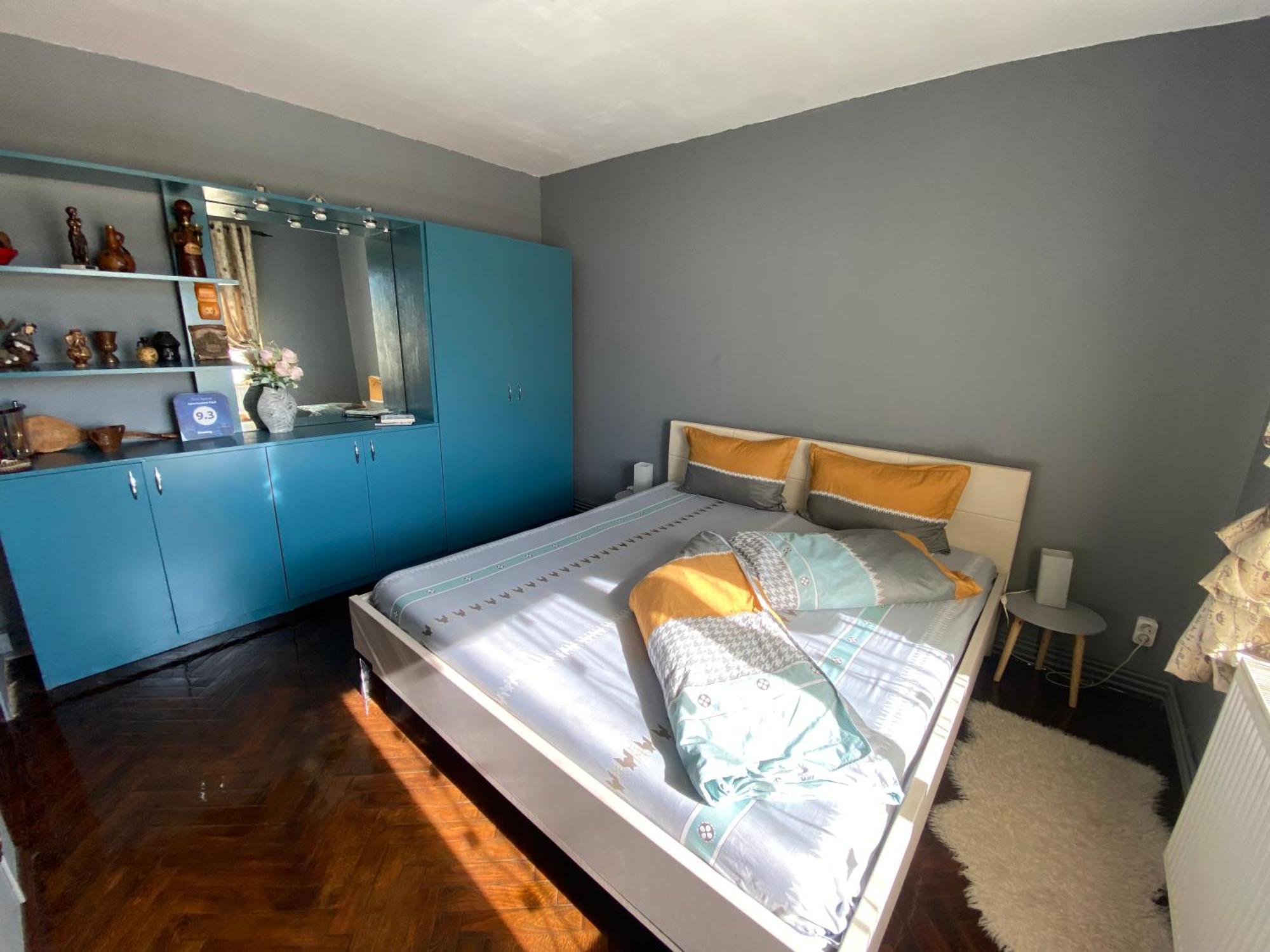 Comfort Home Apartment 2 Петрошани Экстерьер фото